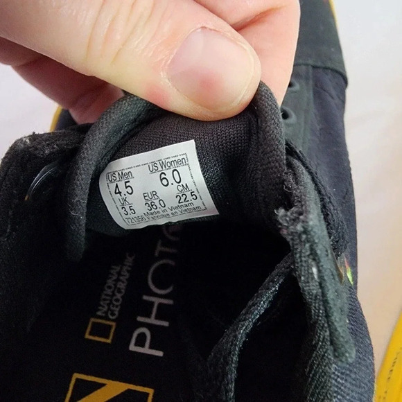 Vans x National Geographic Old Skool Size Mens 4 Womens 6 Sneakers - Picture 11 of 11